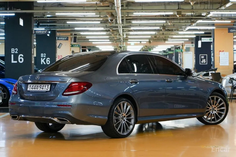 car Mercedes Benz E Class id66573 photo #2