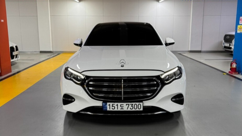 car Mercedes Benz E Class id66601 main photo