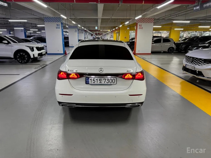 car Mercedes Benz E Class id66601 photo #2