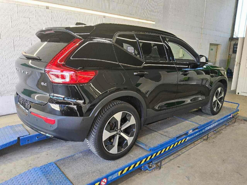 car Volvo XC40 id66612 photo #3