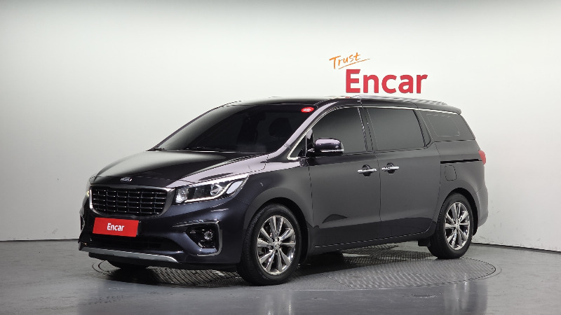 car KIA Carnival id66701 main photo