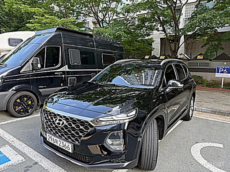 car Hyundai Santa FE id66726 main photo