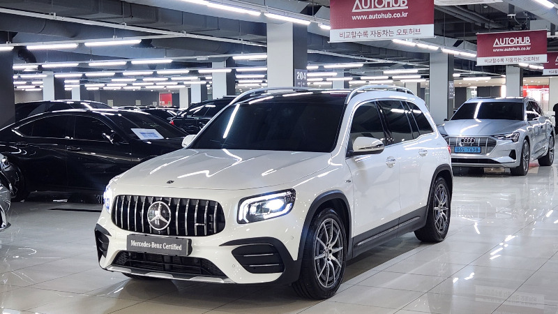 car Mercedes Benz GLB id66732 main photo