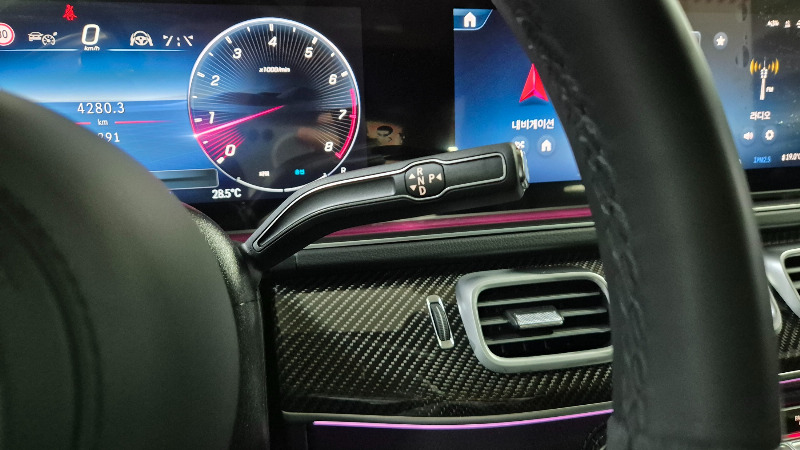 car Mercedes Benz GLE id66742 photo #9