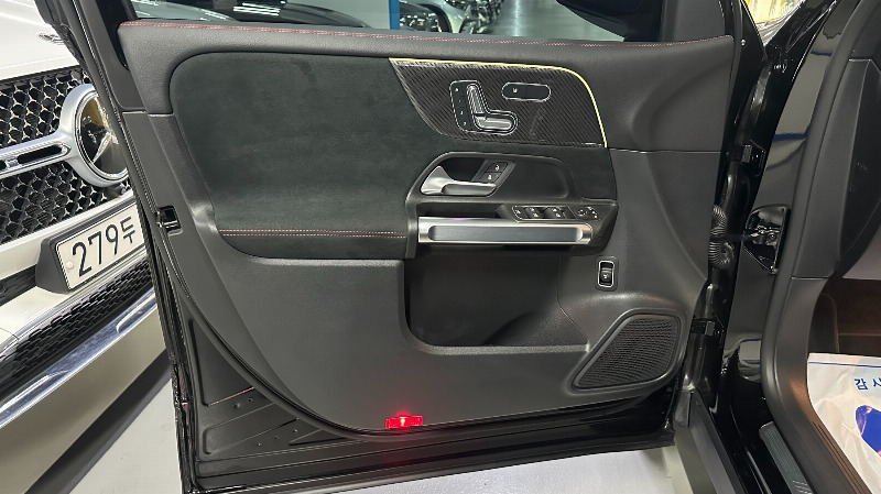 car Mercedes Benz GLB id66746 photo #19