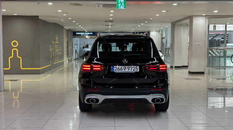 car Mercedes Benz GLB id66747 photo #2