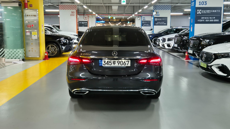 car Mercedes Benz E Class id66751 photo #4