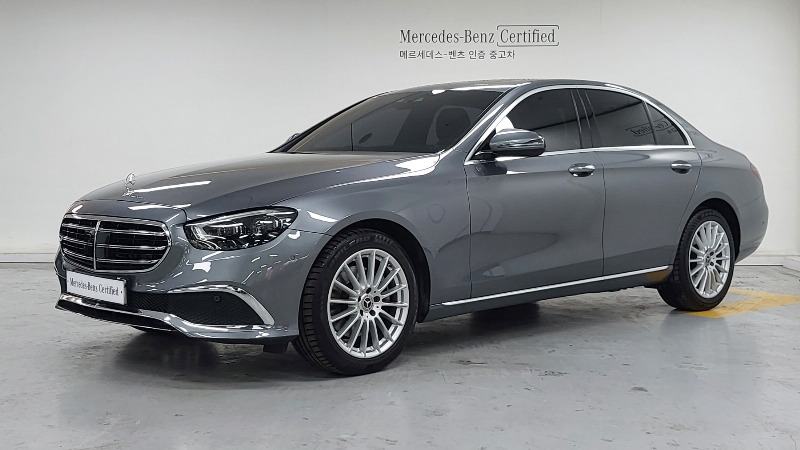 car Mercedes Benz E Class id66792 main photo