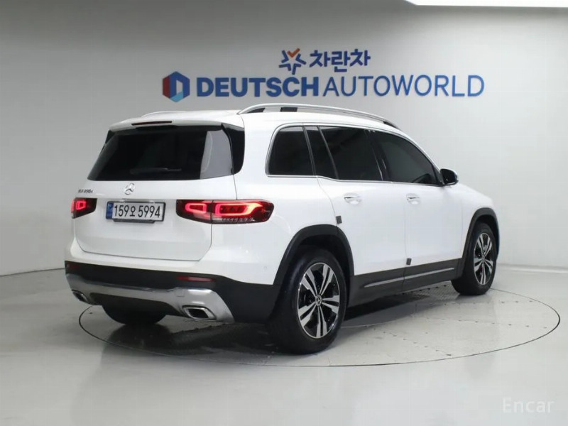 car Mercedes Benz GLB id66813 photo #2