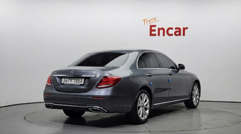 car Mercedes Benz E Class id66822 photo #2