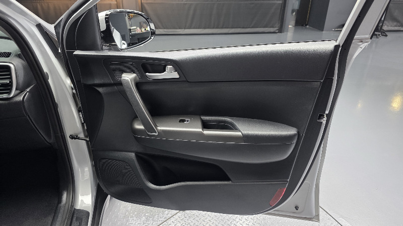 car KIA Sportage id66895 photo #25