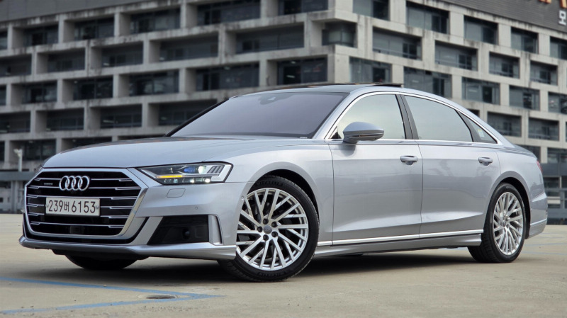 car Audi A8 id66921 main photo