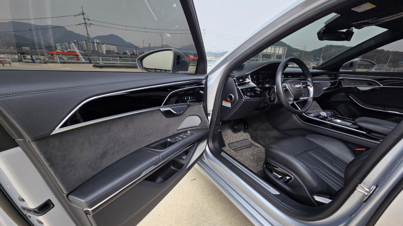 car Audi A8 id66921 photo #8
