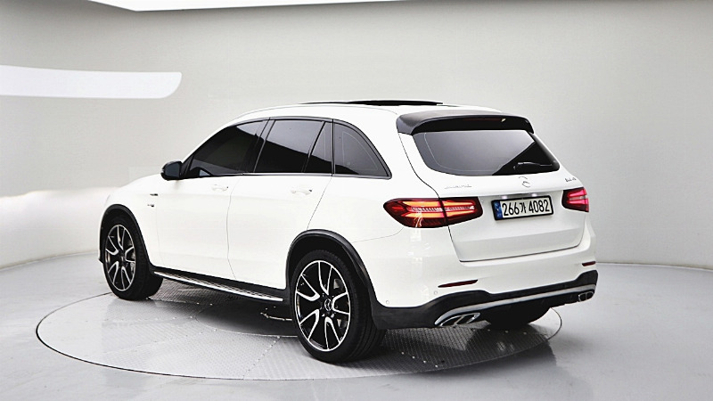 car Mercedes Benz GLC id66940 photo #2