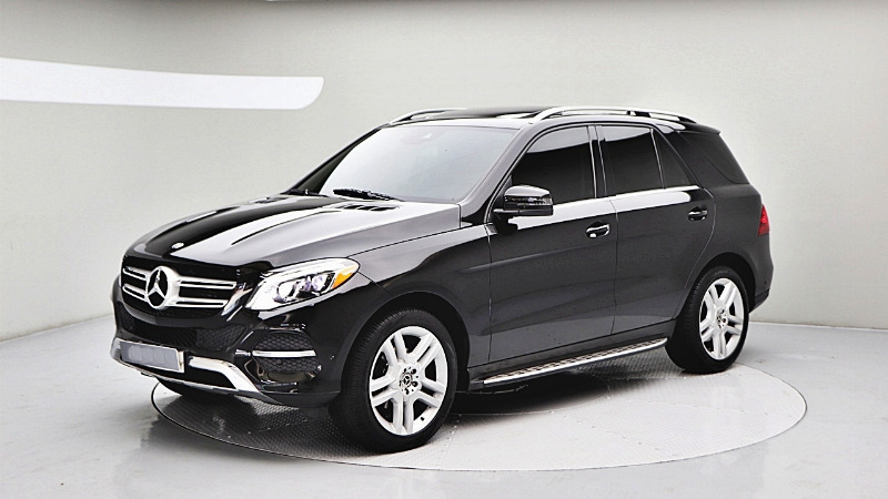 car Mercedes Benz GLE id66941 main photo