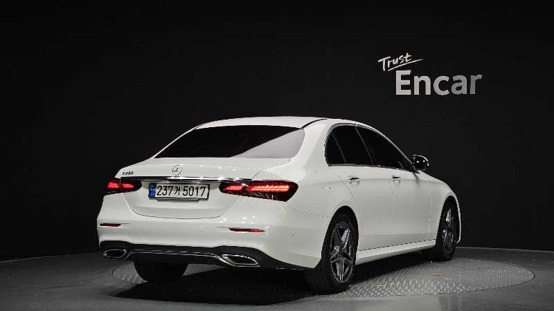 car Mercedes Benz E Class id66964 photo #2