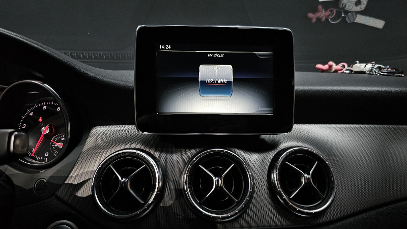 car Mercedes Benz CLA id66965 photo #16