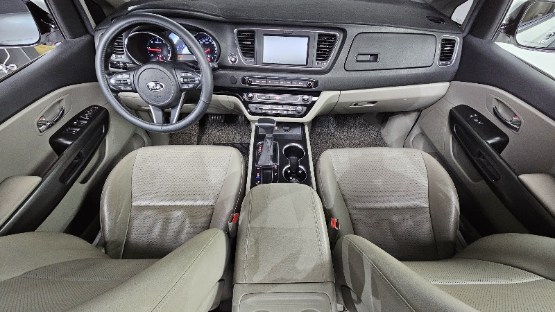 car KIA Carnival id67003 photo #7