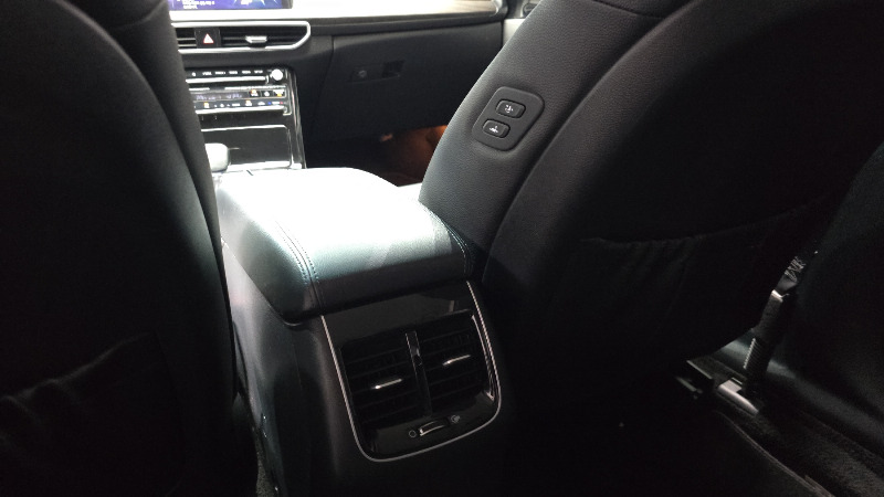 car KIA K7 id67020 photo #20