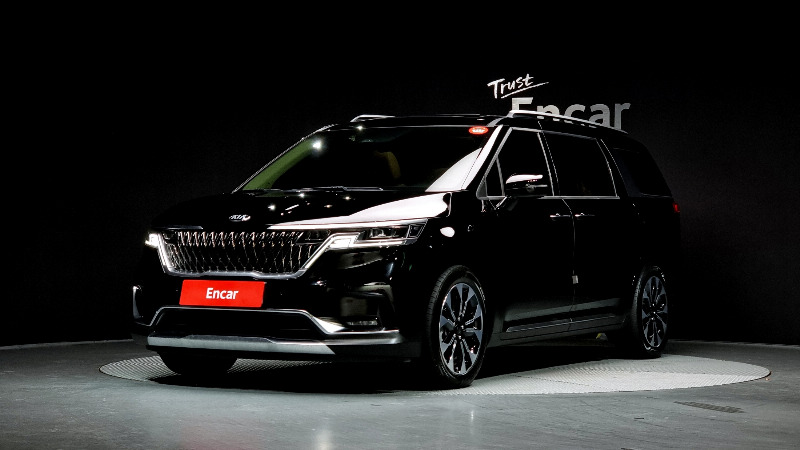 car KIA Carnival id67037 main photo
