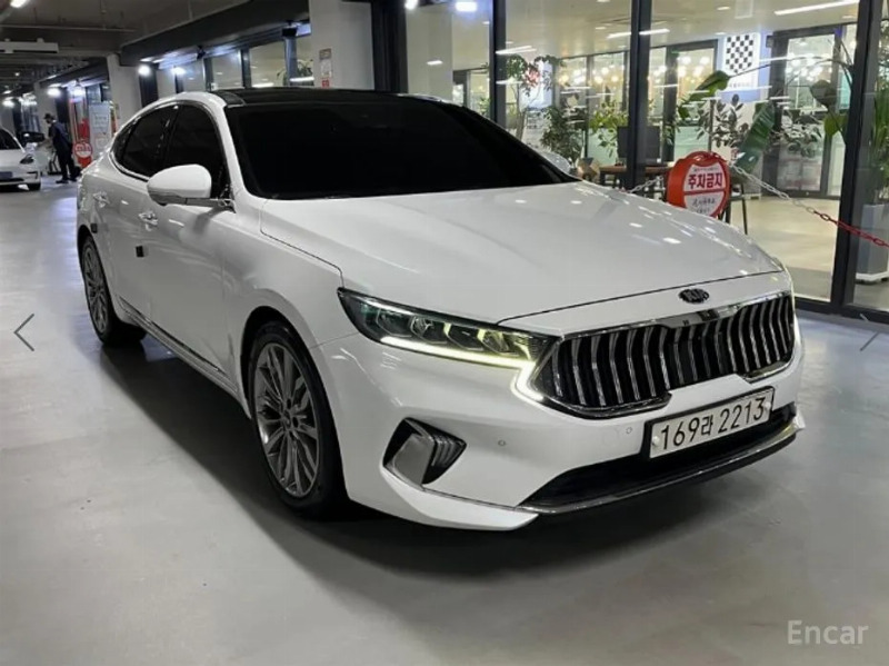 car KIA K7 id67042 main photo