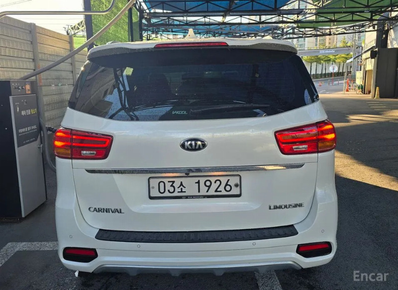 car KIA Carnival id67044 photo #2