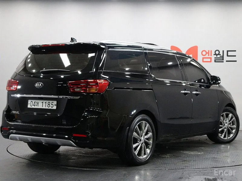 car KIA Carnival id67052 photo #4
