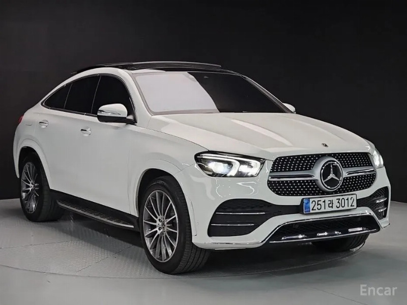 car Mercedes Benz GLE id67062 photo #2