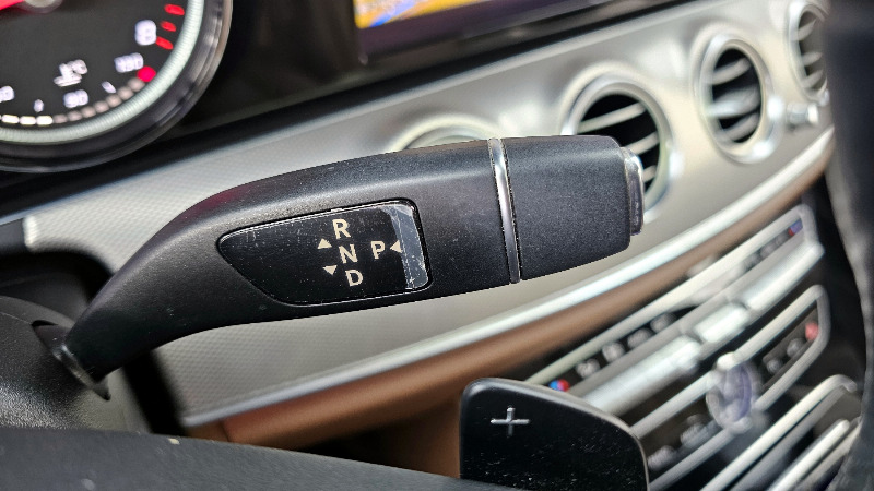 car Mercedes Benz E Class id67080 photo #9
