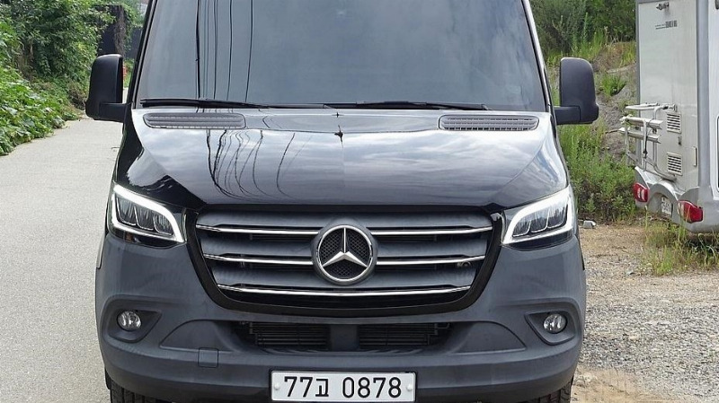 car Mercedes Benz Sprinter id67084 main photo