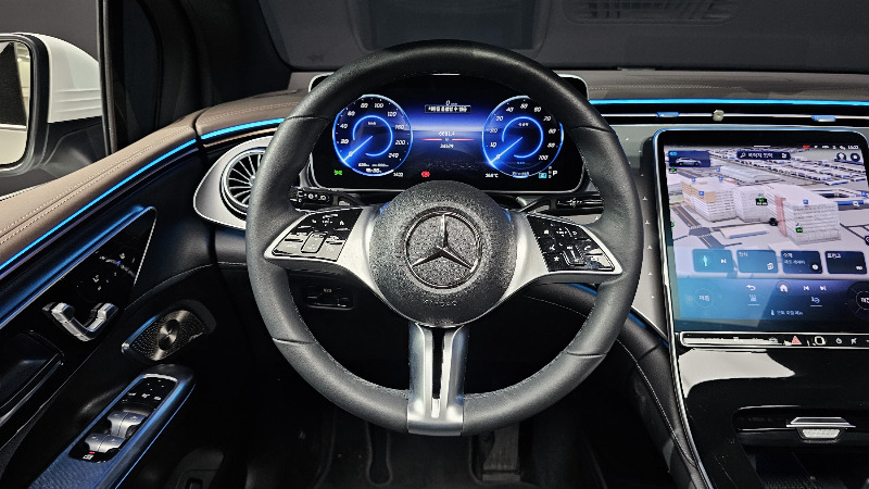 car Mercedes Benz EQE id67105 photo #11