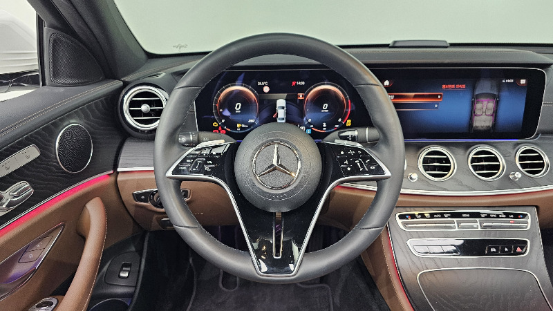 car Mercedes Benz E Class id67121 photo #13