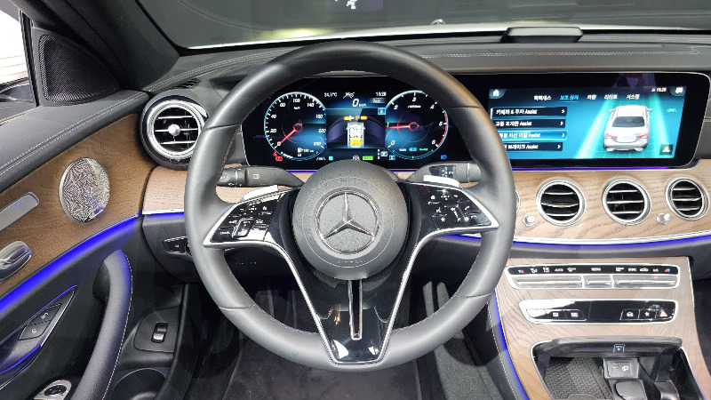 car Mercedes Benz E Class id67122 photo #12