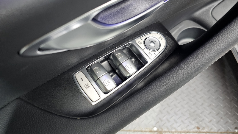 car Mercedes Benz E Class id67122 photo #27