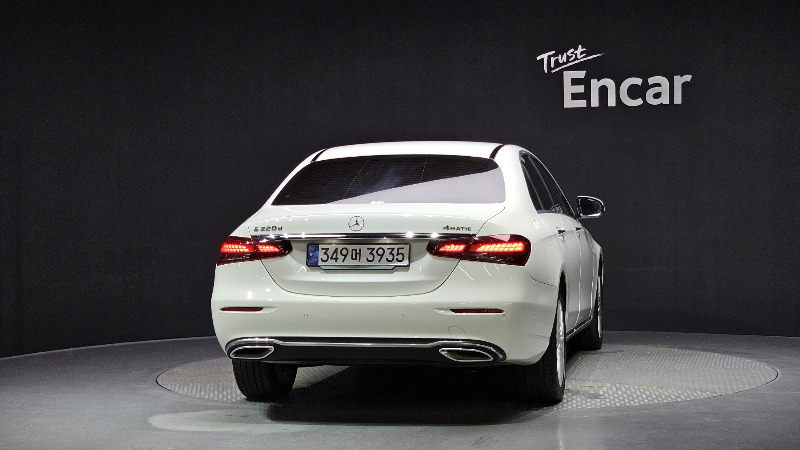 car Mercedes Benz E Class id67122 photo #4