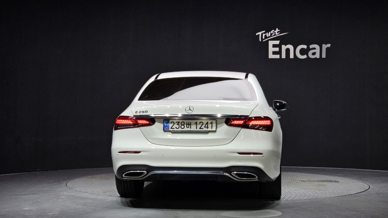 car Mercedes Benz E Class id67123 photo #4