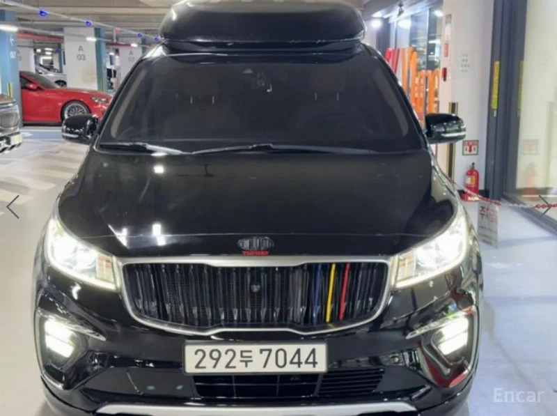 car KIA Carnival id67136 photo #2
