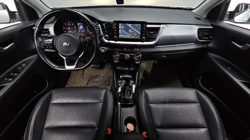 car KIA Stonic id67140 photo #7