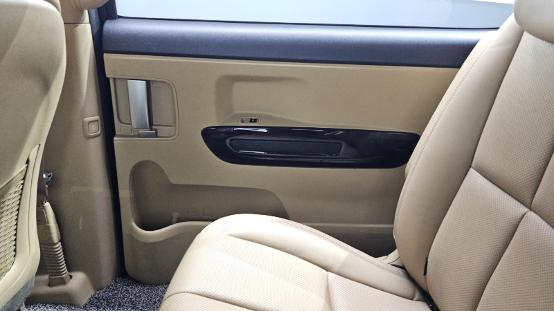 car KIA Carnival id67152 photo #25