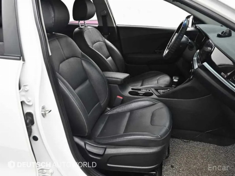 car KIA Niro id67191 photo #10