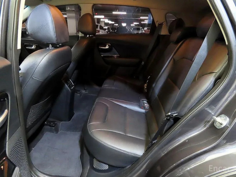 car KIA Niro id67196 photo #7