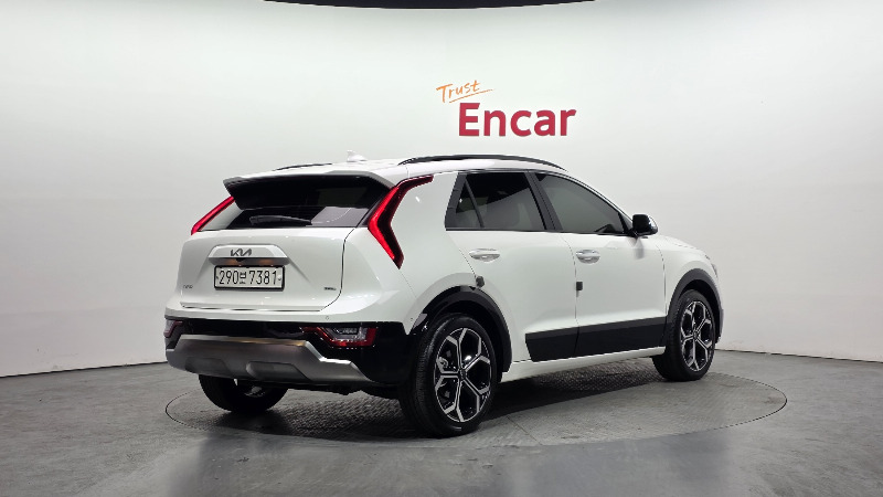 car KIA Niro id67211 photo #2