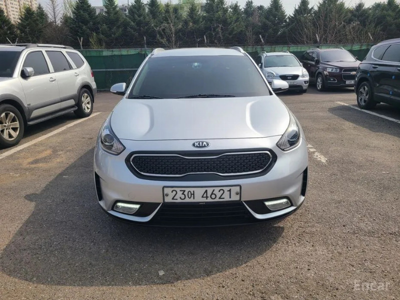 car KIA Niro id67221 photo #2