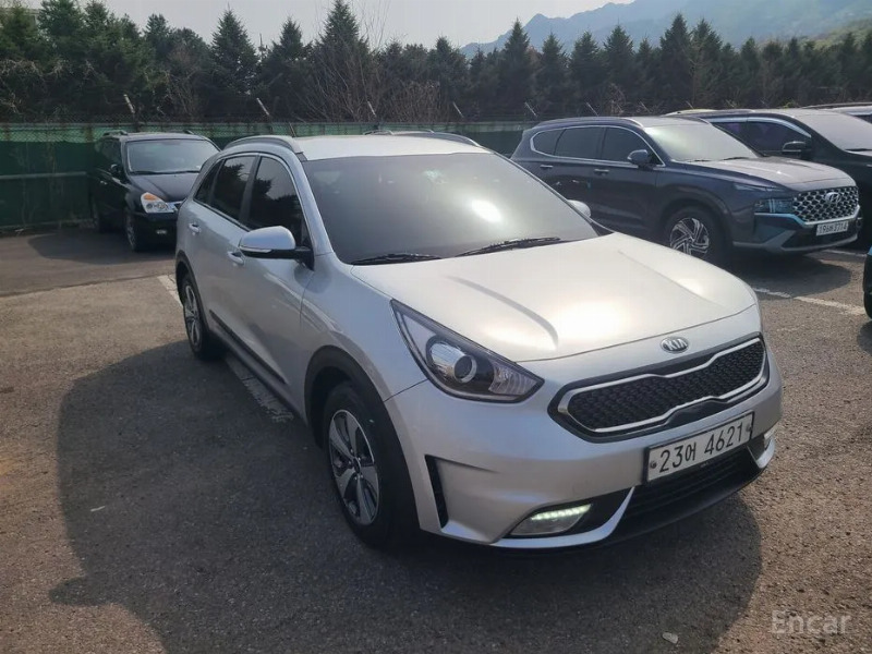 car KIA Niro id67221 photo #3