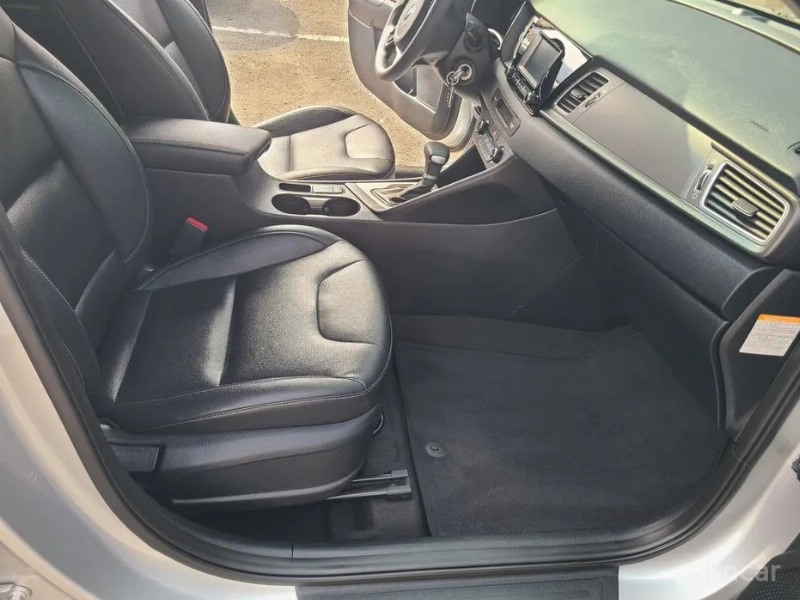 car KIA Niro id67221 photo #9