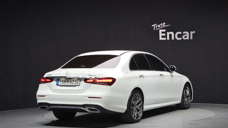 car Mercedes Benz E Class id67235 photo #2