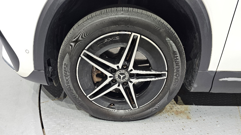 car Mercedes Benz EQA id67241 photo #5