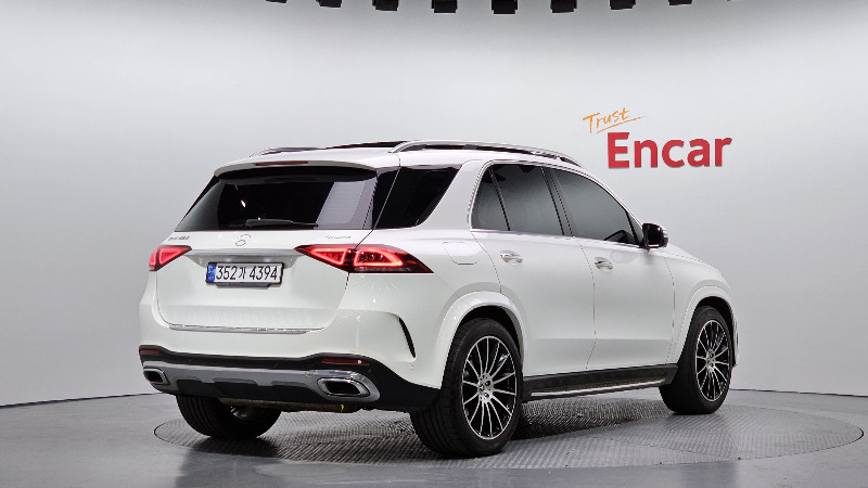 car Mercedes Benz GLE id67250 photo #2