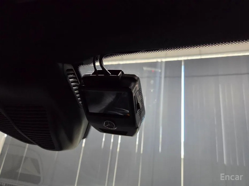 car Mercedes Benz GLC id67257 photo #12
