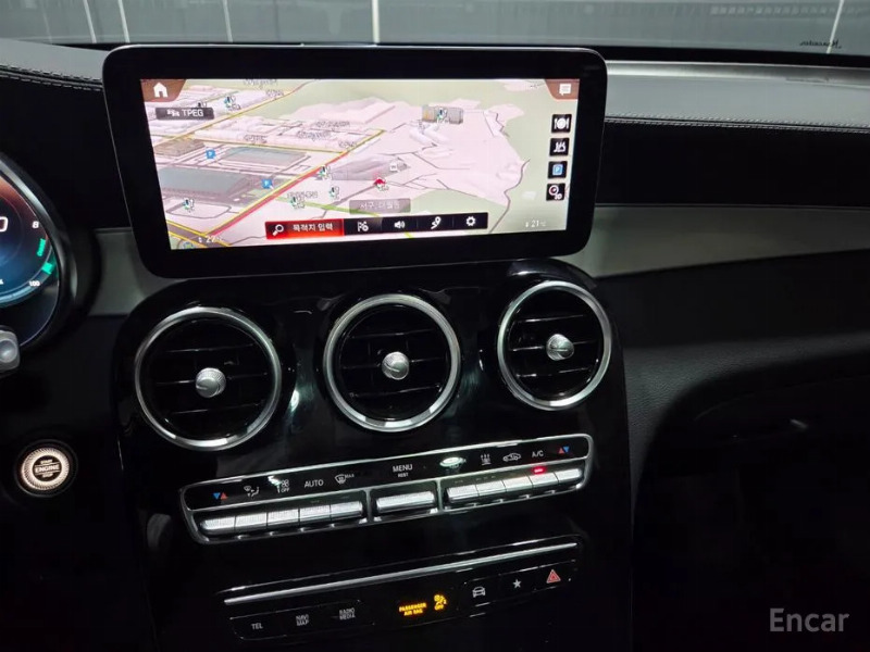 car Mercedes Benz GLC id67257 photo #13